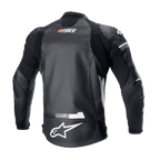 Alpinestars GP Force Leather Jacket, czarna kurtka skórzana, widok z tyłu z białym logo Alpinestars na dole pleców i brandingiem GP Force na górze, elastyczne panele harmonijkowe, wytrzymała konstrukcja ze skóry bydlęcej do jazdy szosowej