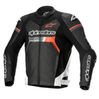 Alpinestars GP Force Leather Jacket, motocyklowa kurtka wyścigowa, czarna z białymi i czerwonymi akcentami fluo, z wyraźnym brandingiem Alpinestars na klatce piersiowej i rękawach, wykonana z najwyższej jakości skóry bydlęcej z ochraniaczami ramion DFS Lite, smukła aerodynamiczna sylwetka