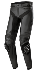 Alpinestars Missile V3 Leather Pants - Long, czarne motocyklowe spodnie wyścigowe, skórzane panele elastyczne typu akordeon na kolanach, wymienne ślizgi kolanowe z białym logo, konstrukcja z najwyższej jakości skóry, ergonomiczny, wstępnie zakrzywiony krój zapewniający wydajność na torze