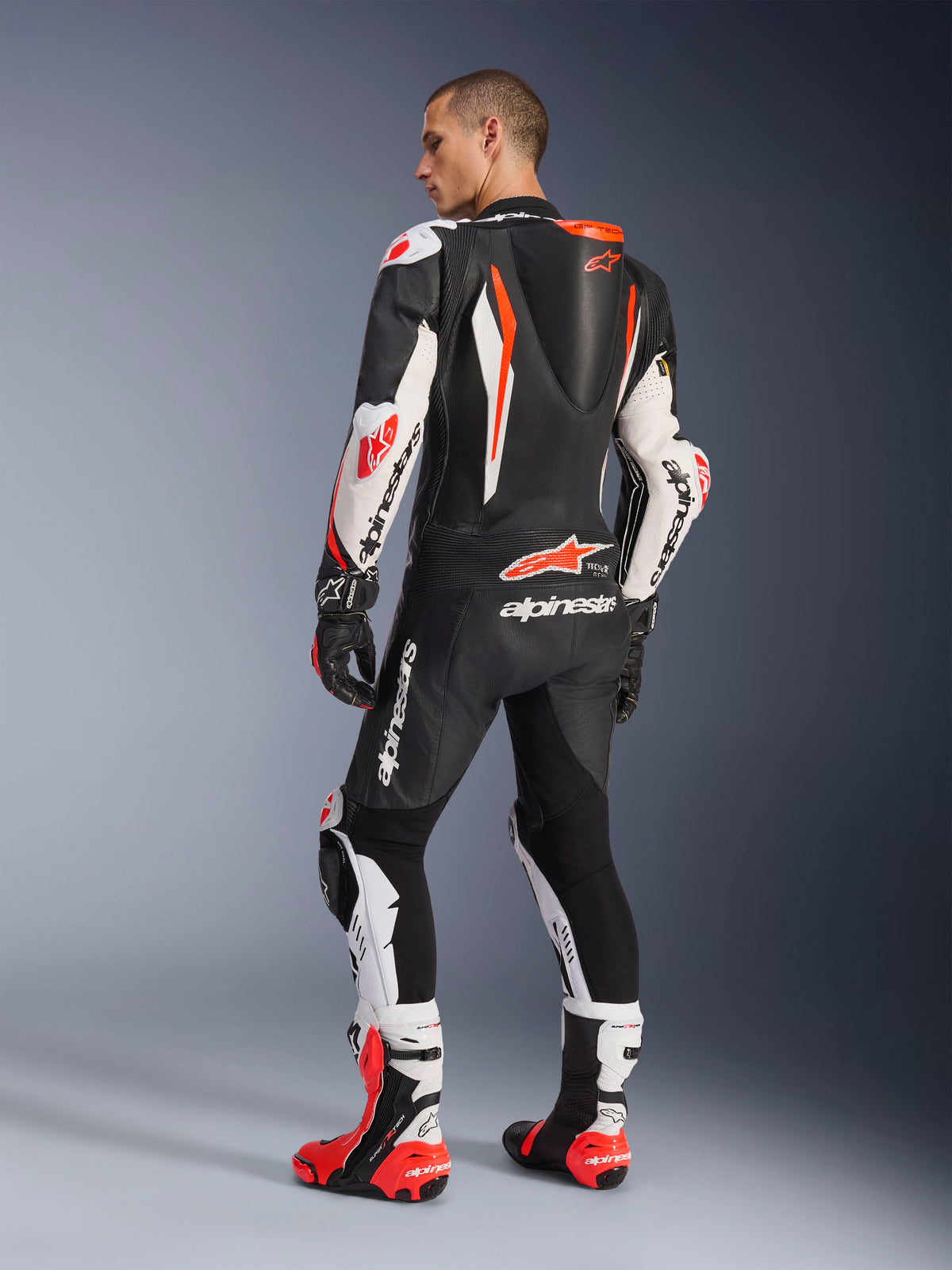 Skórzany Kombinezon GP Tech V5 1 Sztuka