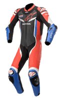 Alpinestars Honda GP Pro V2, profesjonalny jednoczęściowy skórzany kombinezon wyścigowy, czarny, czerwony i niebieski z białymi akcentami, logo Honda i HRC, aerodynamiczny design z perforowaną wentylacją, slidery DFS na ramionach i kolanach, kompatybilny z Tech-Air®