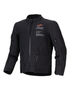 Alpinestars Kurtka AMT-8 Stretch Drystar® XF, czarna męska kurtka motocyklowa adventure touring, z przednimi otworami wentylacyjnymi i grafiką z brandingiem, z certyfikatem CE
