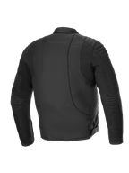 Kurtka Alpinestars Clayton Water Resistant, miejska kurtka motocyklowa, widok z tyłu, czarna, z pikowanymi detalami na ramionach i elastycznymi panelami zapewniającymi komfort jazdy