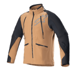 Alpinestars Hyde XT Drystar XF Jacket, motocyklowa kurtka turystyczna adventure, piaskowa i czarna, z pionowymi zamkami wentylacyjnymi na klatce piersiowej i kieszeniami bocznymi, czarne panele ripstop na ramionach i rękawach, wysoki kołnierz, wodoodporna konstrukcja tekstylna do jazdy terenowej