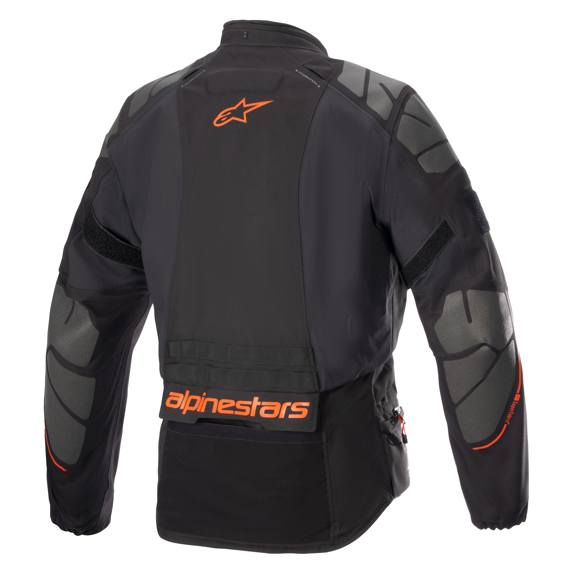 Kurtka Alpinestars AMT-10R Drystar® XF, motocyklowa kurtka adventure, czarna z pomarańczowym logo Alpinestars i szarymi panelami Superfabric na ramionach i łokciach, widok z tyłu, techniczna wielosezonowa odzież motocyklowa