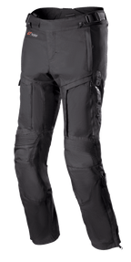 Alpinestars Bogota Pro Drystar 3 Seasons Pants, czarne spodnie motocyklowe turystyczne, wentylacja na zamki na udach, harmonijkowe panele elastyczne na kolanach, regulowane paski w pasie, wytrzymały materiał tekstylny z logo Drystar