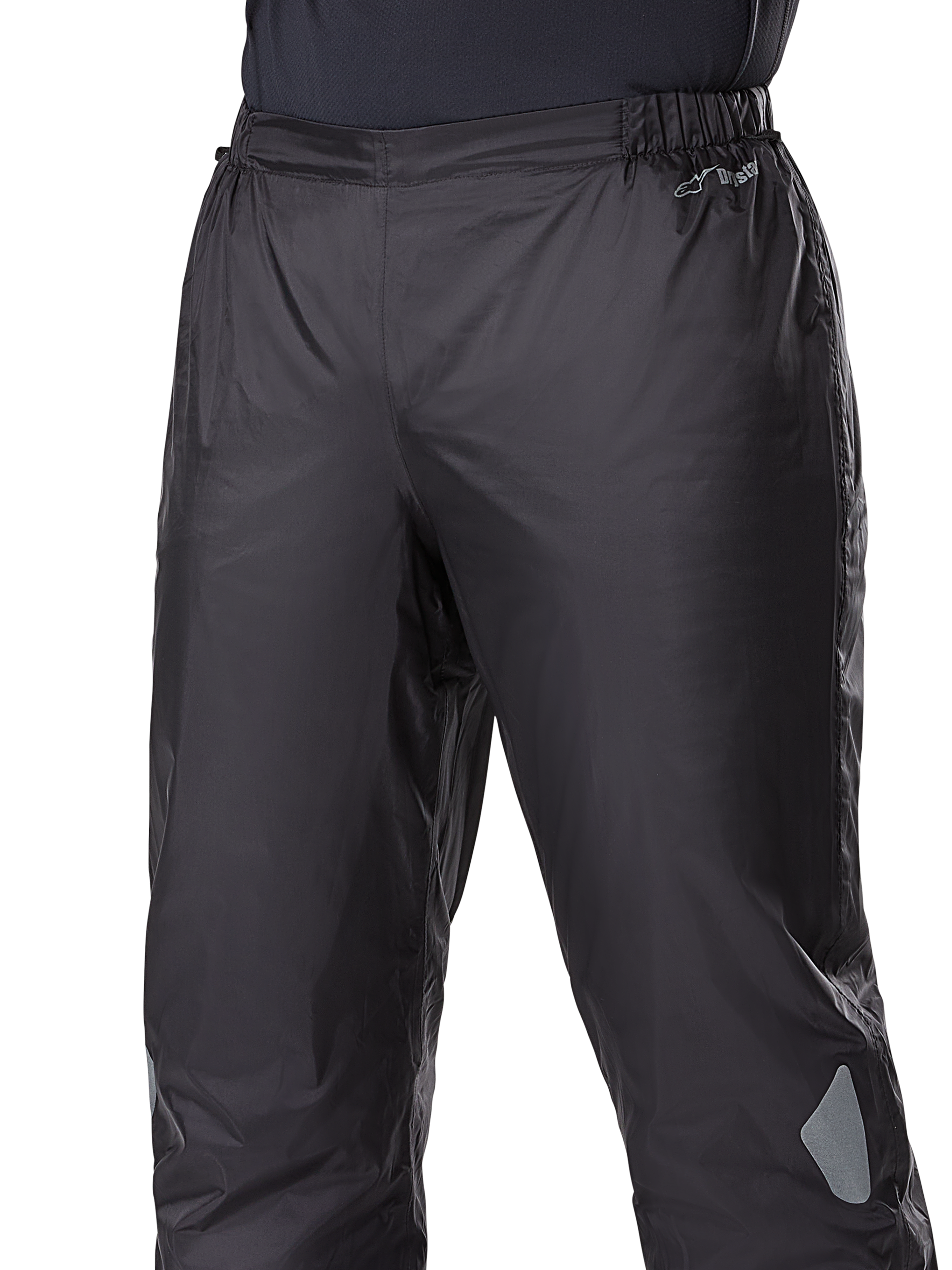 Alpinestars Bogotá Pro Drystar® 3 Seasons Pants, wodoodporna podszewka Drystar®, czarne, lekka konstrukcja tekstylna z elastycznym pasem, branding Drystar i odblaskowe detale do turystyki przygodowej.