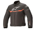 Alpinestars Youth T-Sp S Waterproof Jacket, kurtka motocyklowa, czarna z fluorescencyjną czerwienią, białe logo na klatce piersiowej, poziomy czerwony pas fluo, branding SP-S na rękawie, wytrzymała wodoodporna konstrukcja tekstylna dla młodych motocyklistów