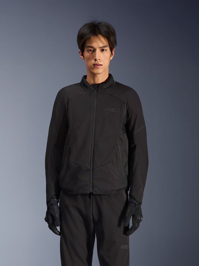 Alpinestars Aeroshell Airflow Jacket, czarna kurtka motocyklowa z perforacją, unisex, czarne rękawice z logo, wentylowana konstrukcja dla optymalnego przepływu powietrza