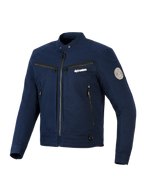 Kurtka Alpinestars Bruiser, miejska tekstylna kurtka motocyklowa, ciemnoniebieska, design inspirowany odzieżą roboczą z przednim zamkiem i kieszeniami na piersi, kołnierz na zatrzaski, spiralna naszywka Oscar na rękawie, współczesna estetyka streetwear