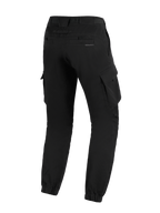 Alpinestars Flex-AST Cargo Pants - Short, czarne, widok z tyłu miejskich spodni motocyklowych o zwężanym kroju, elastyczne ściągacze w kostkach, boczne kieszenie cargo, subtelne logo na tylnej kieszeni