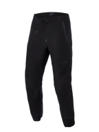 Spodnie Alpinestars Aeroshell Airflow, czarne, lekkie sportowo-turystyczne spodnie motocyklowe, z rozległymi panelami z siatki dla wentylacji, elastycznym pasem ze sznurkiem, profilowanymi nogawkami i subtelnym tonalnym logo na udzie.