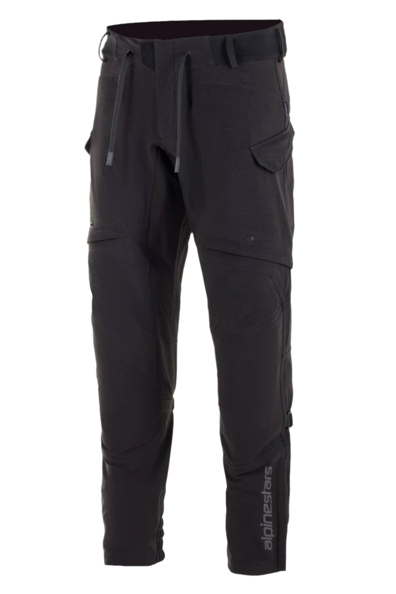Alpinestars Juggernaut Waterproof Pants, spodnie motocyklowe, czarne, konstrukcja softshell z wodoodporną membraną, otwory wentylacyjne na udach, kieszenie cargo na zamek, elastyczny pas ze sznurkami i mankiety przy kostkach, miejska odzież motocyklowa