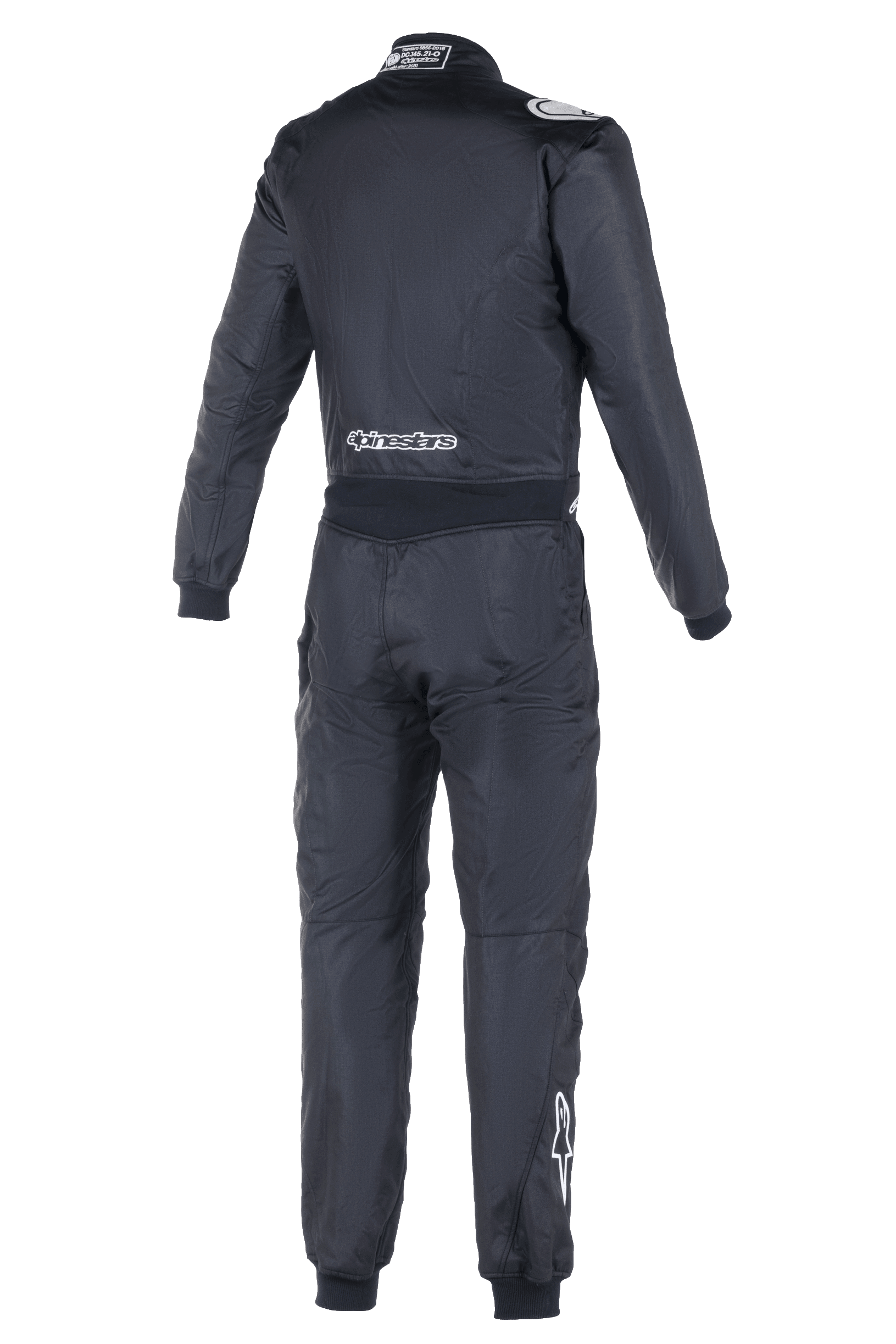 Kombinezon Alpinestars Atom FIA, samochodowy kombinezon wyścigowy, widok z tyłu, czarny, białe logo Alpinestars na dole pleców i prawej łydce, etykieta homologacji FIA na kołnierzu, jednoczęściowa konstrukcja tekstylna zapewniająca bezpieczeństwo w profesjonalnych sportach motorowych