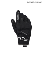 Alpinestars Rękawice Moblast Wodoodporne, męskie rękawice motoryzacyjne miejskie, czarne i białe, widok z przodu pokazujący konstrukcję z poliamidu, logo astartes na palcu oraz ochraniacze kostek PU