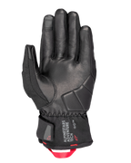 Alpinestars Crestone GORE-TEX Insulated Gloves, rękawice motocyklowe, czarne, widok od strony dłoni prezentujący skórzaną konstrukcję ze wzmocnioną wyściółką ochronną, krótki mankiet z logo Alpinestars Adventure Tech i jaskrawoczerwoną pętlą z taśmy