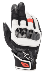Rękawice Alpinestars SMX Z Drystar, krótkie rękawice motocyklowe, czarne, białe i czerwone fluo, twardy ochraniacz kostek o strukturze włókna węglowego, miękkie białe skórzane panele i czerwone akcenty na palcu oraz pasku na nadgarstku
