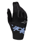 Alpinestars Techstar Gloves 2025, rękawice motocrossowe, czarne z jasnoniebieskimi i szarymi akcentami, duże jasnoniebieskie logo i małe szare logo gwiazdy, elastyczny ripstop i neoprenowy wierzch dłoni do wyścigów off-road