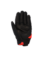 Rękawice Alpinestars SP X 7, krótkie sportowe rękawice motocyklowe, czarne z akcentami Red Fluo, widok od strony dłoni ukazujący konstrukcję z perforowanej skóry, wzmocniony obszar dłoni i ślizgacz dłoni TPR.