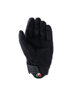 Alpinestars Mustang V3 Leather Gloves, czarne, widok od strony dłoni, konstrukcja z wysokiej jakości skóry koziej ze wzmocnionymi strefami chwytu, krótki mankiet z zapięciem na rzep i małą haftowaną naszywką z logo, miejska motocyklowa odzież ochronna