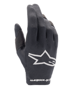 Alpinestars 2025 Radar Gloves, rękawice motocrossowe, czarne, białe logo Alpinestars na wierzchu dłoni i napis na nadgarstku, oddychający materiał typu mesh z perforowanym wzmocnieniem kciuka, lekki sprzęt do wyścigów off-road