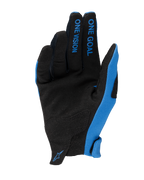 Rękawice Alpinestars Radar 2025, rękawice motocrossowe, niebiesko-czarne, widok od strony dłoni z syntetycznego zamszu, napis „ONE GOAL ONE VISION” na palcach, niebieskie panele boczne i małe logo na nadgarstku, lekka konstrukcja do wyścigów terenowych