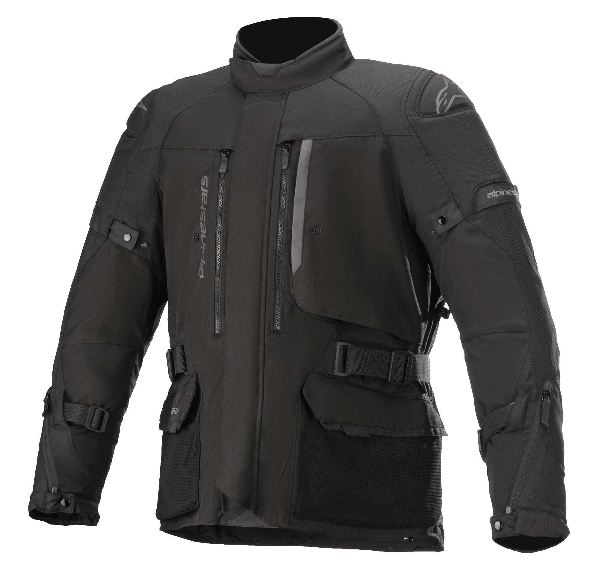 Alpinestars Ketchum GORE-TEX Jacket, czarna motocyklowa kurtka turystyczna, wysoki kołnierz, liczne otwory wentylacyjne na zamek, duże kieszenie cargo, regulowane paski na rękawach i w talii, wzmocnione panele na ramionach, wytrzymała tekstylna konstrukcja do jazdy adventure