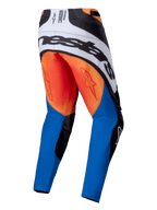 Alpinestars Techstar Melt Pants 2025, spodnie motocrossowe, pomarańczowe, niebieskie i białe, widok z tyłu z dużym czarnym logo na białym panelu, pomarańczowe siedzenie z czerwonymi logo gwiazdy i niebieskie nogawki