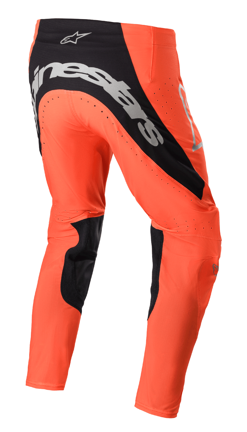 Alpinestars Supertech Risen Pants 2023, spodnie motocrossowe, jaskrawopomarańczowe i czarne, widok z tyłu z wyraźnym srebrnym logo na siedzeniu, czarnymi panelami po wewnętrznej stronie nogawek i perforowanymi strefami wentylacyjnymi do wyścigów terenowych