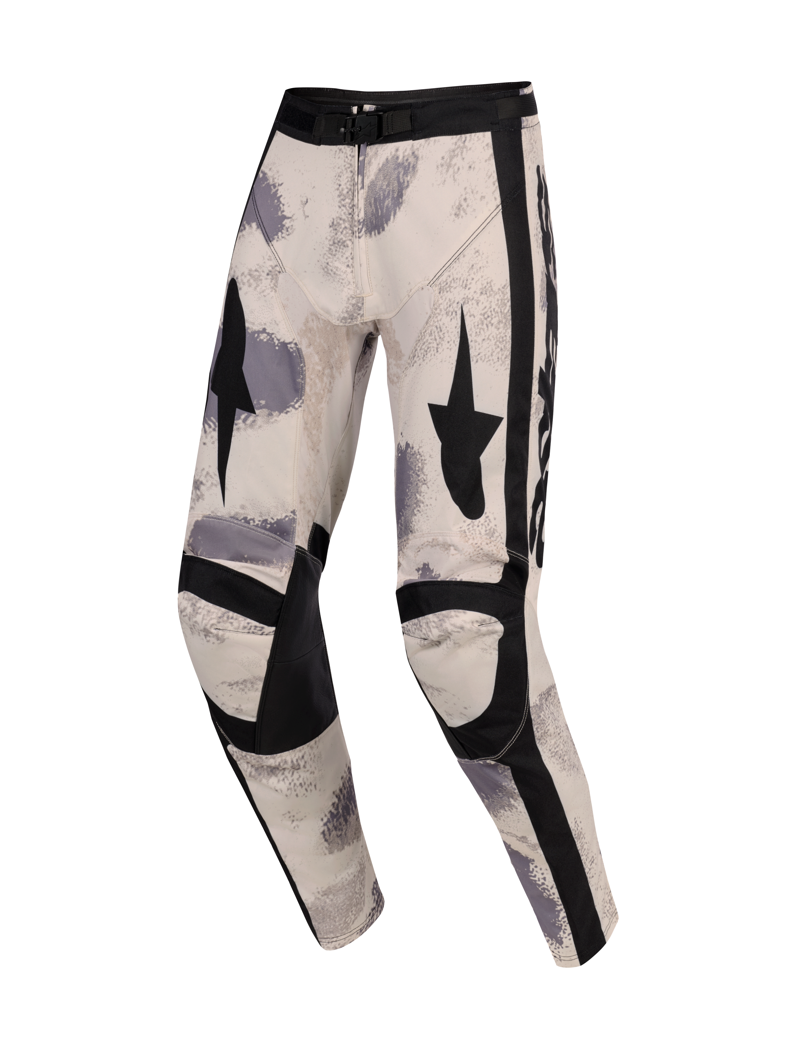 Alpinestars 2026 Racer Lahnd Pants, spodnie motocrossowe, Sand Camo, baza w odcieniu złamanej bieli z szarymi i czarnymi wzorami pociągnięć pędzla, czarne grafiki gwiazd na udach, wzmocnione czarne panele na kolanach, regulowana klamra w pasie, ergonomiczny design wyścigowy off-road