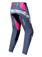 Alpinestars Techstar Dreem Pants 2025, spodnie motocrossowe, szare wielokolorowe z jaskrawymi różowymi i czerwonymi panelami, widok z tyłu pokazujący białe logo na siedzeniu, sportowy design dla wydajności w wyścigach terenowych
