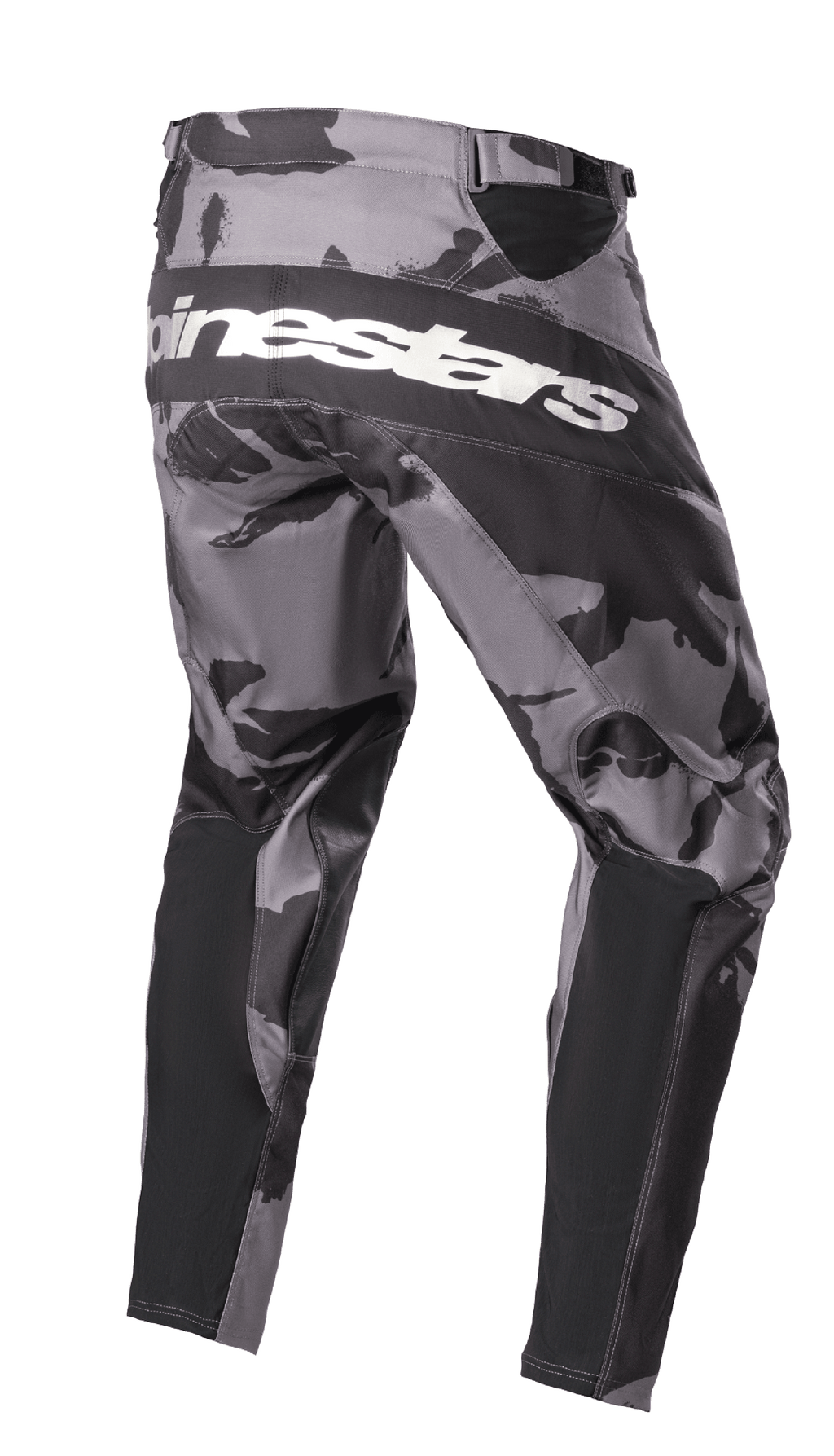 Alpinestars 2023 Racer Tactical Pants, spodnie motocrossowe, szaro-czarny kamuflaż Iron Camo, widok z tyłu z białym napisem Alpinestars na siedzeniu, czarne wzmocnione panele i techniczne strefy rozciągliwe do jazdy terenowej