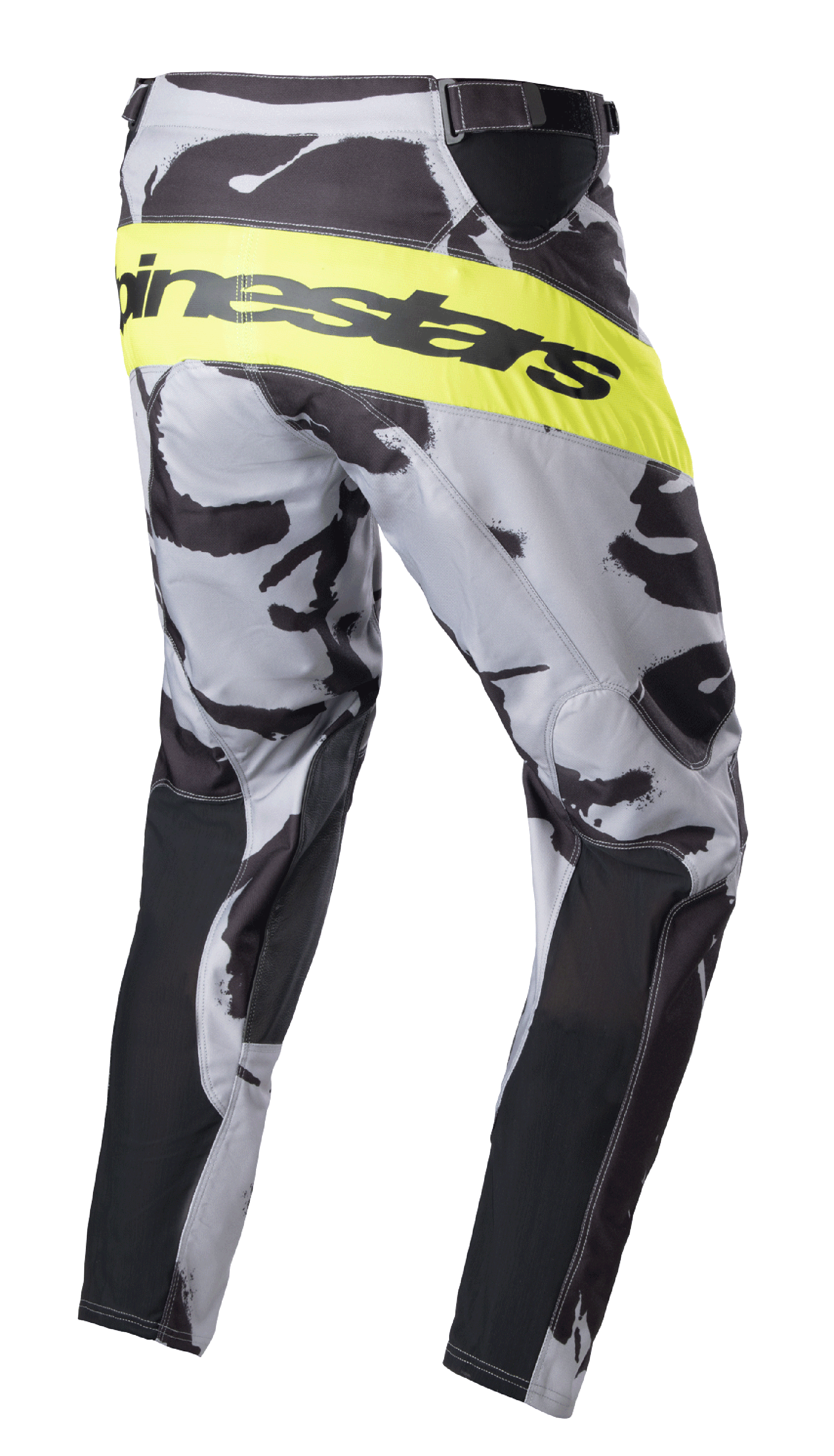 Alpinestars Racer Tactical Pants 2023, spodnie motocrossowe, szary kamuflaż i fluorescencyjny żółty, widok z tyłu z boku z jaskrawożółtym pasem i czarnym logo Alpinestars, wzór kamuflażu z czarnymi panelami po wewnętrznej stronie nogawek, profesjonalna odzież off-road