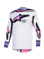 Alpinestars 2026 Supertech AFD Vista Jersey, koszulka motocrossowa, biało-fioletowo-czarna, biała baza z różowo-fioletowymi gradientowymi logotypami gwiazdy na klatce piersiowej i rękawach, czarne logotypy na kołnierzu i mankietach, sportowy krój i perforowany materiał mesh dla wentylacji.