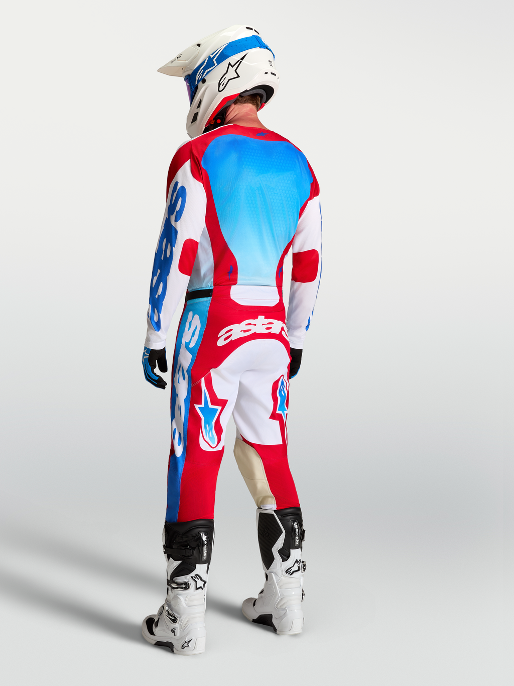 Alpinestars koszulka Racer Hunt, męski czerwono-biały zestaw do motocrossu, widok z tyłu na odprowadzający wilgoć materiał