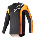 Alpinestars 2023 Techstar Sein Jersey, koszulka motocrossowa z długim rękawem, czarna z jaskrawopomarańczowymi akcentami, białe logo Alpinestars na klatce piersiowej, lekka i oddychająca tkanina siateczkowa, sportowy krój wyścigowy