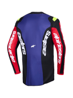 Alpinestars 2026 Fluid Grid Jersey, widok z tyłu, koszulka motocrossowa w kolorze czerwonym, czarnym i fioletowym, białe logo Alpinestars na rękawach i panelach bocznych, małe neonowo-żółte akcenty na ramionach, techniczna odzież off-road odprowadzająca wilgoć