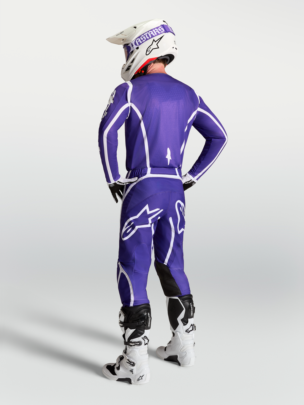 Koszulka Alpinestars Fluid Apex V2, męska odzież motocrossowa, niebieska i biała, widok z tyłu, sportowy krój.