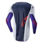 Alpinestars 2024 Racer Hoen Jersey, koszulka motocrossowa, widok z tyłu, granatowy i jasnoszary z fioletowymi rękawami, pomarańczowe logo Alpinestars, techniczna tkanina siatkowa zapewniająca wydajność w terenie