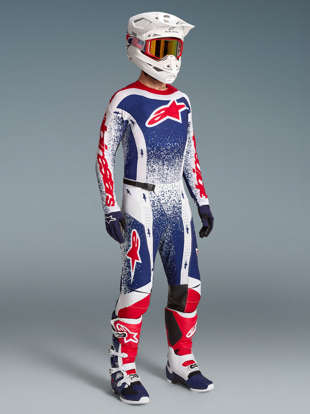 Alpinestars Techstar Unity, męski zestaw motocrossowy, biały, niebieski i czerwony, kompletny strój z kaskiem i butami