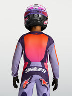 Alpinestars koszulka Fluid Hunt młodzieżowa, fioletowo-różowa koszulka motocrossowa, ergonomiczny krój, widok z tyłu.