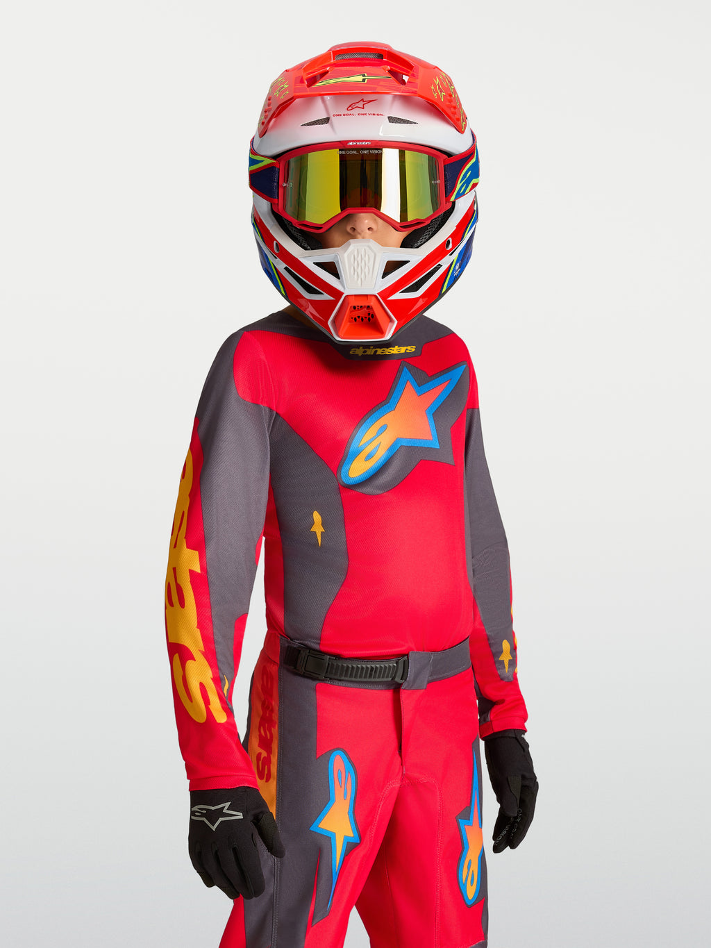 Alpinestars Youth Fluid Hunt, młodzieżowa koszulka motocrossowa, czerwona i szara, sportowy krój z grafiką wyścigową Astars.