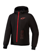 Alpinestars Radium Tech Hoodie, miejska kurtka motocyklowa, czarna z jaskrawoczerwonymi elementami, z czerwonym zamkiem na całej długości, czerwonym logo Alpinestars na piersi, kapturem ze ściągaczem i prążkowanymi mankietami na technicznej wiatroszczelnej powłoce.