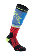 Alpinestars MX Pro Socks V2, skarpety motocrossowe do kolan, czarne, czerwone i jasnoniebieskie, prążkowany sportowy design z żółtym logo gwiazdy, materiał techniczny odprowadzający wilgoć do wyścigów terenowych