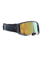 Gogle Alpinestars Supertech Vision Vista, gogle motocrossowe, kolor Black Mirror Gold, złota lustrzana szybka z napisem „ONE GOAL. ONE VISION.”, ciemna oprawka z czerwonym akcentem logo, szeroki czarny pasek z szarym brandingiem „stars”, profesjonalne gogle off-road