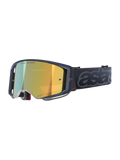Gogle Alpinestars Supertech Vision Vista, gogle motocrossowe MX, kolorystyka Black Mirror Gold, ciemna półprzezroczysta oprawka, złota lustrzana szyba z napisem „ONE GOAL. ONE VISION.”, czarny pasek z dużym wytłoczonym szarym logo „astars”