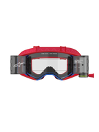 Alpinestars Supertech Corp Goggles Roll Off, gogle motocrossowe, czerwone i niebieskie, przezroczysta soczewka formowana wtryskowo ze zintegrowanymi kanistrami roll-off i folią, czerwony wzorzysty pasek, profesjonalna ochrona oczu do wyścigów off-road