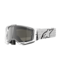Alpinestars Vision 8 Corp Goggles, białe gogle motocrossowe, srebrna lustrzana soczewka, szaro-biały wzorzysty pasek, gogle do wyścigów terenowych, wyściełana wyściółka dla komfortu, nowoczesna prostokątna ramka