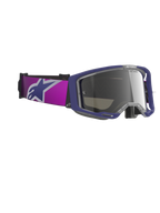 Gogle Alpinestars Vision 8 Corp, gogle motocrossowe, fioletowa oprawka z jasnoszarą lustrzaną srebrną soczewką, szeroki fioletowy pasek z dużym logo Alpinestars, konstrukcja ramy A-FLEX, przyciemniana lustrzana soczewka, profesjonalne gogle do wyścigów terenowych
