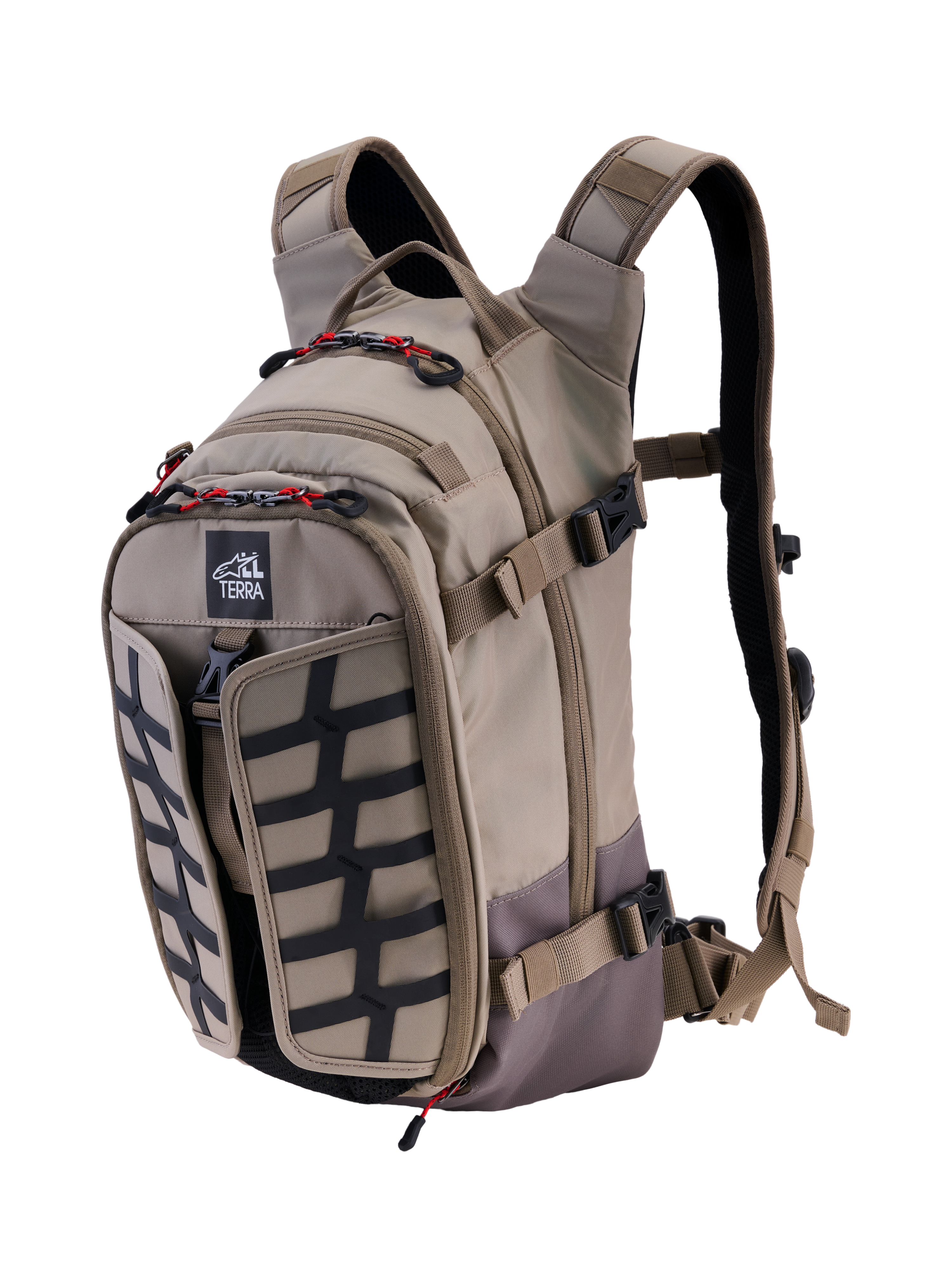 Plecak Alpinestars AT-15, Aluminum Walnut, rozszerzalny motocyklowy plecak adventure o pojemności 15 l, widok 3/4 z przodu z logo All Terra, czarny panel z siatką, czerwone akcenty przy zamkach, ergonomiczne paski naramienne, solidna konstrukcja off-road